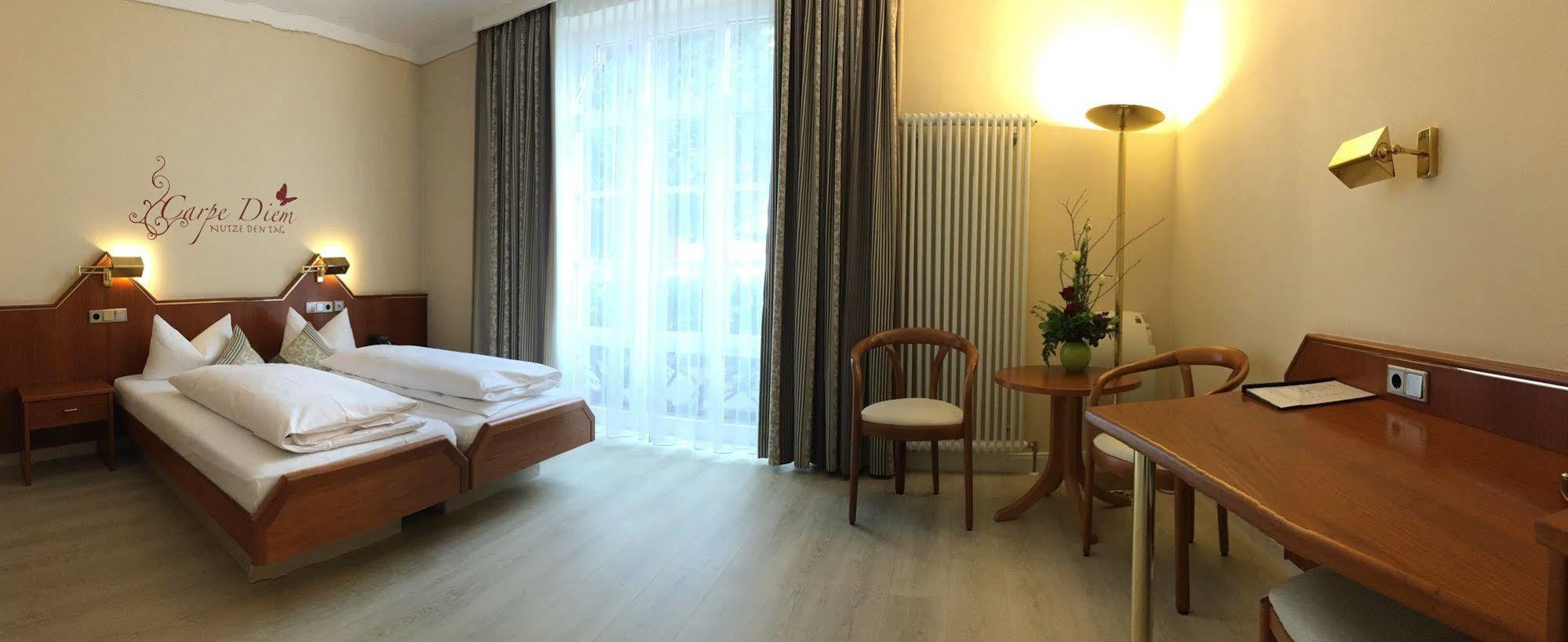 Hotel garni Kaiserstuhl Ihringen Bagian luar foto